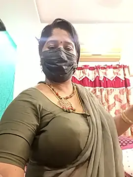 tamil-aunt online show from November 19, 5:24 pm