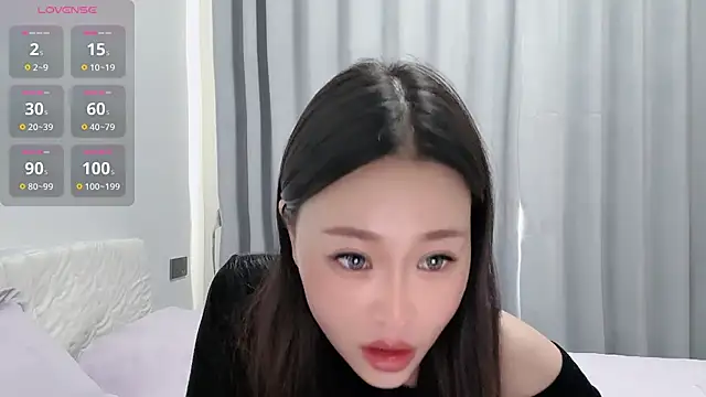 kitten-2001-yoyo online show from October 30, 3:08 am