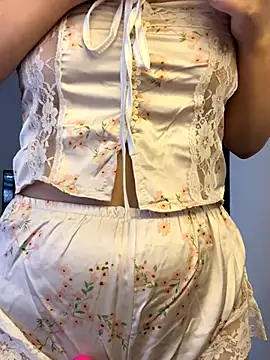 Thao sexy online show from October 22, 7:30 am