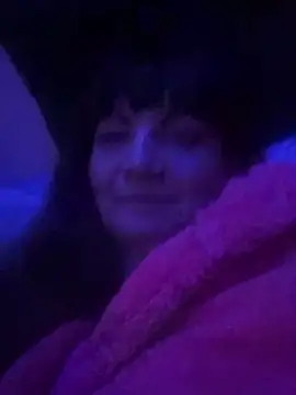 Butterfly8385 online show from December 22, 11:57 pm