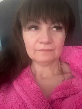 Butterfly8385 online show from March 17, 8:28 am