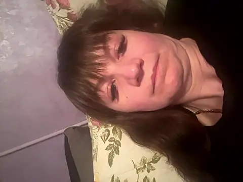 Butterfly8385 online show from March 21, 9:18 pm