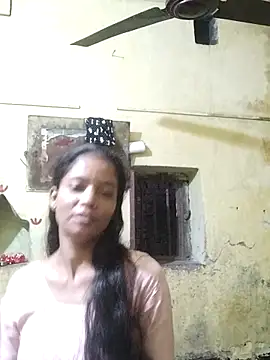 Jaanvi G online show from October 22, 1:33 pm