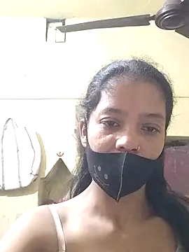 Jaanvi G online show from November 8, 6:18 pm