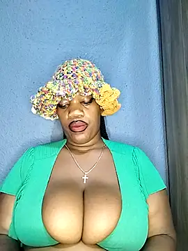 SweetBedroomEyez online show from April 24, 1:52 am