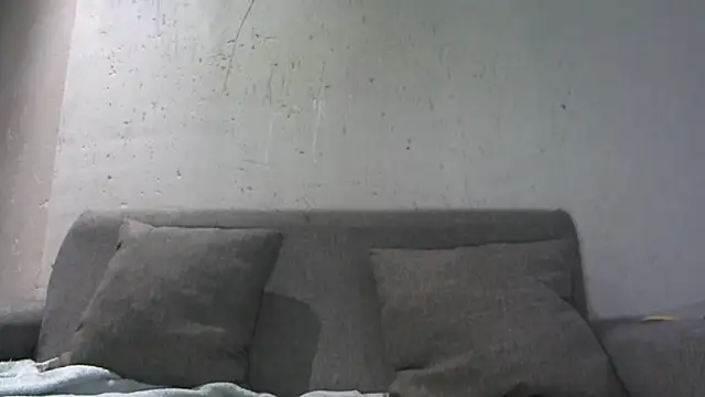 SweetBedroomEyez online show from May 24, 6:51 am