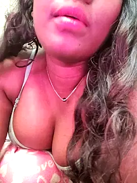 Lovely Payal online show from February 2, 3:22 pm