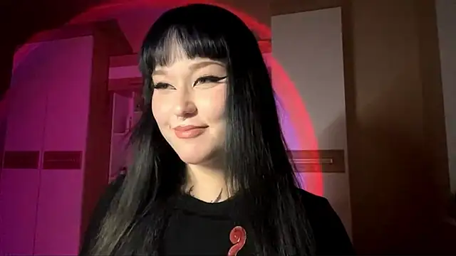 KristenGoodmon online show from October 24, 9:49 am