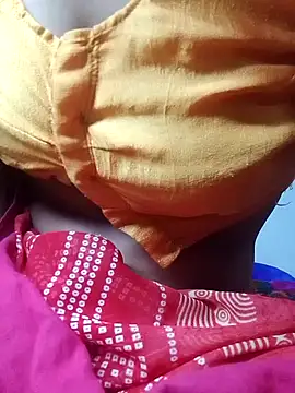 Snapshot of Cute_Dolly89 chatting on October 27, 7:18 pm Cute Dolly89 online show from October 27, 7:18 pm