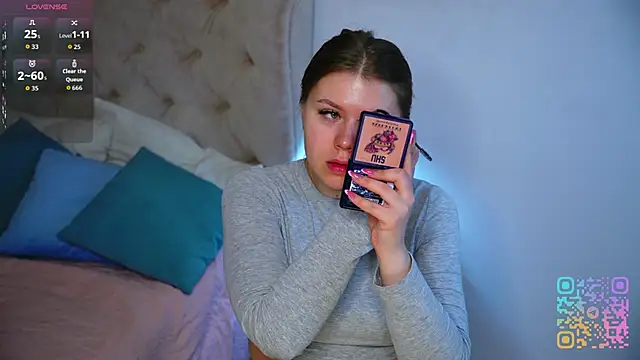 MardellAyling online show from March 30, 5:47 pm