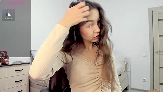 Snapshot of LionKierra chatting on November 7, 4:12 am LionKierra online show from November 7, 4:12 am