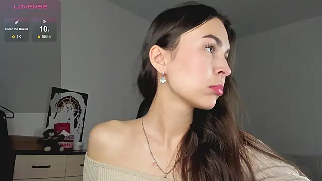 Snapshot of LionKierra chatting on November 23, 3:06 am LionKierra online show from November 23, 3:06 am