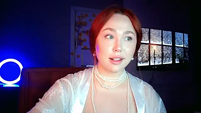 LolaMint  online show from November 1, 12:40 pm