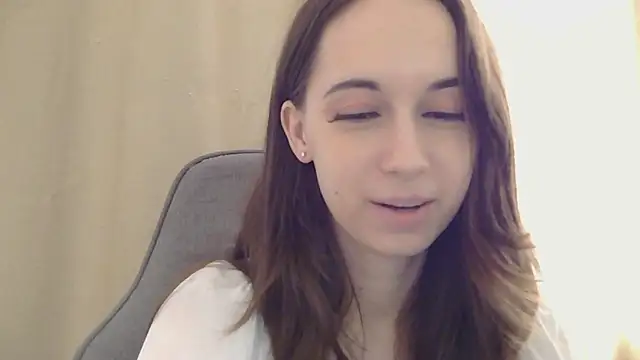 VeraLush online show from March 6, 1:07 pm