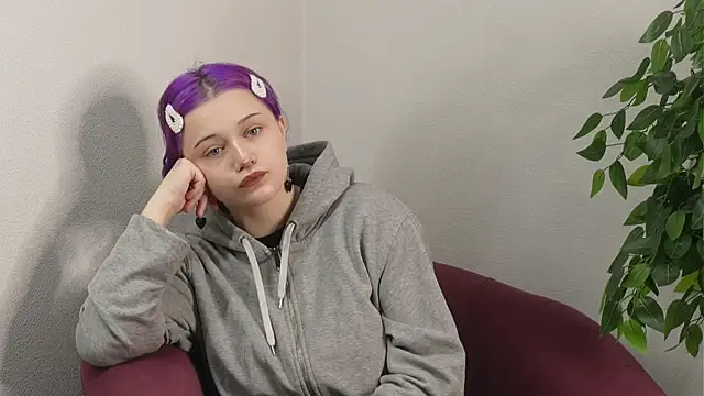 TraciBasco online show from October 11, 11:53 am