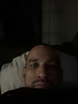 Snapshot of Pikachucums4u chatting on November 5, 2:39 pm Pikachucums4u online show from November 5, 2:39 pm