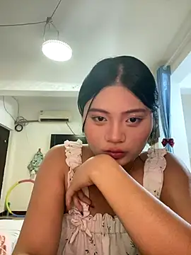 Snapshot of lan-xinh1 chatting on October 18, 7:14 pm lan-xinh1 online show from October 18, 7:14 pm