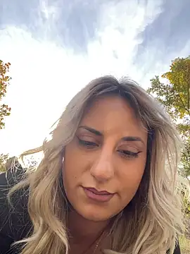 SinfulLovers33 online show from October 29, 12:07 pm