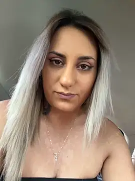 SinfulLovers33 online show from November 16, 10:43 am