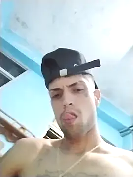 Snapshot of Laikerxxx chatting on October 21, 5:52 am Laikerxxx online show from October 21, 5:52 am