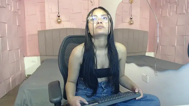 Snapshot of _kita chatting on October 21, 2:07 pm  kita online show from October 21, 2:07 pm