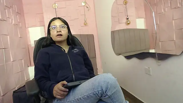 Snapshot of _kita chatting on October 28, 1:36 pm  kita online show from October 28, 1:36 pm