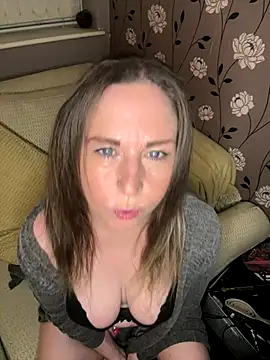 foxy-Chantelle online show from December 19, 8:27 pm