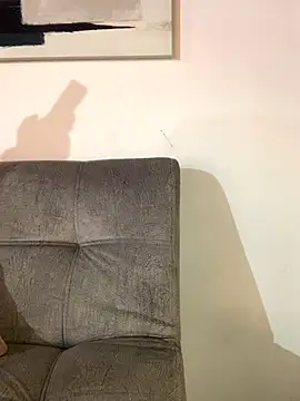 LunaMoore Pink online show from December 18, 12:33 pm