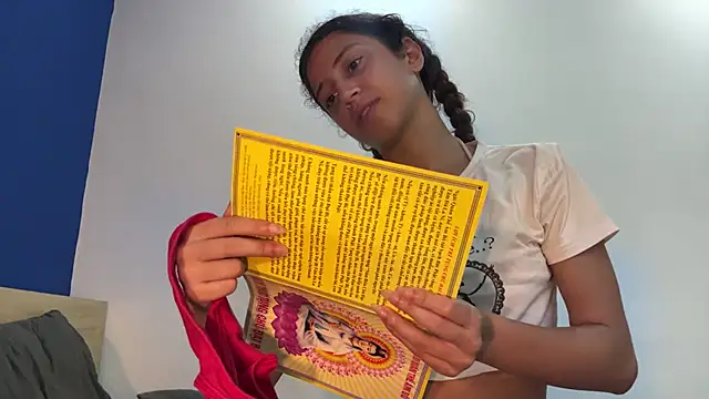 absoluthorrorfield online show from March 25, 3:07 pm