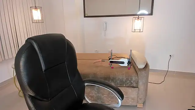 Gabriella evans  online show from February 20, 6:26 am