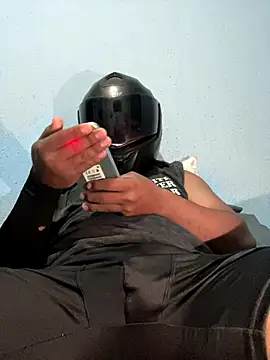 Axel74088 online show from October 29, 12:07 pm