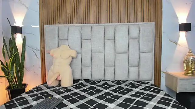 Sassha ferrer online show from February 6, 6:33 pm