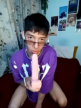 heyy noah11 online show from October 18, 1:08 am