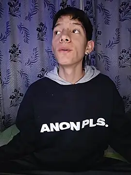 heyy noah11 online show from November 10, 1:15 am