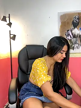 Snapshot of _Isabella_1 chatting on October 11, 4:22 am Isabella 1 online show from October 11, 4:22 am