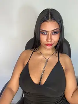 Snapshot of _Isabella_1 chatting on December 14, 2:39 am Isabella 1 online show from December 14, 2:39 am