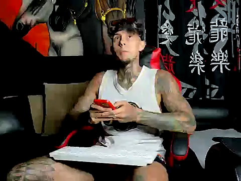 Molotov Explosive online show from October 12, 12:31 am