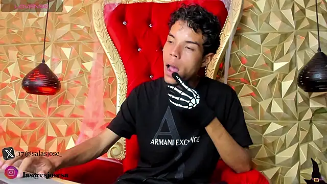 jhojan foxxx  online show from October 31, 9:43 am