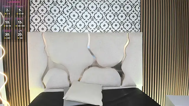 BEELLA TAY1 online show from October 21, 6:41 pm