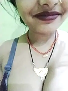 kiara-simmi online show from November 10, 4:28 pm