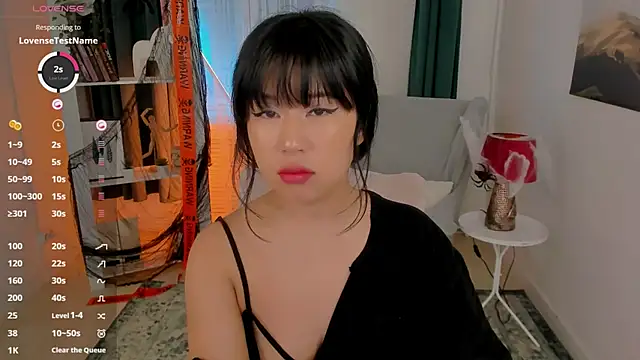 Snapshot of Erika_Kim chatting on October 27, 6:06 am Erika Kim online show from October 27, 6:06 am