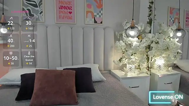 Snapshot of Isabella__gonzalez_ chatting on November 7, 5:40 am Isabella gonzalez online show from November 7, 5:40 am