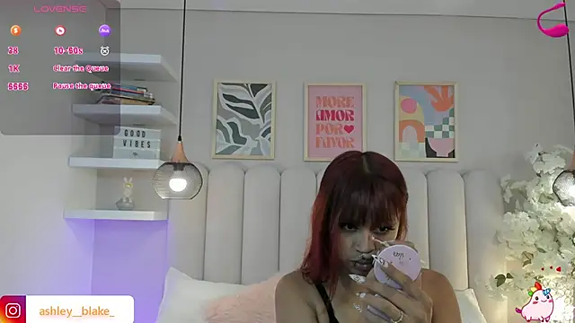 Snapshot of Isabella__gonzalez_ chatting on November 29, 3:20 am Isabella gonzalez online show from November 29, 3:20 am