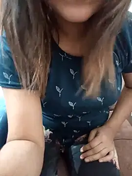 Tanha18 online show from March 6, 3:41 pm