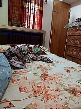 Tanha18 online show from March 24, 6:18 am