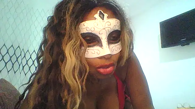 wchocolate online show from October 18, 11:55 am