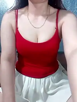 Snapshot of LeanaLy chatting on May 31, 11:28 pm LeanaLy online show from May 31, 11:28 pm