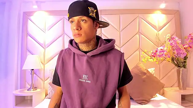 GaelCarter online show from November 11, 4:01 am