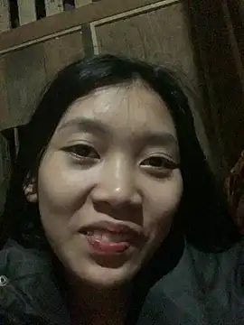 Snapshot of linh-lan1 chatting on February 4, 12:44 pm linh-lan1 online show from February 4, 12:44 pm