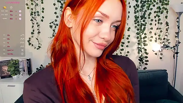 Snapshot of Foxy_blush chatting on November 7, 7:03 pm Foxy blush online show from November 7, 7:03 pm